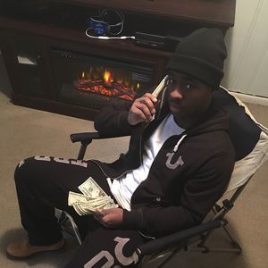 Meet your Posher, Raenell